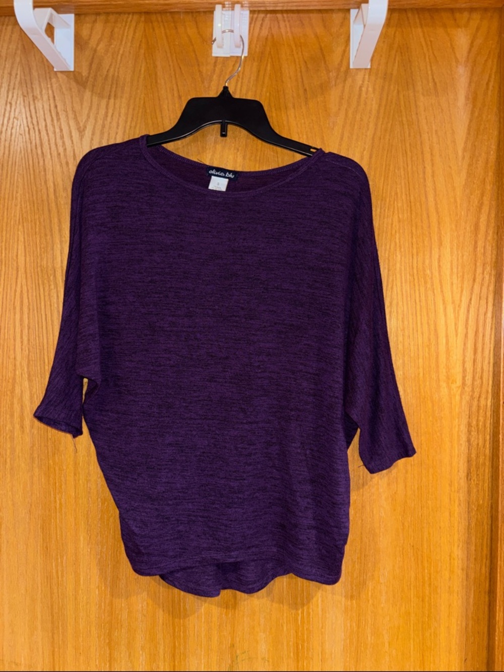 Olivia Blu, butterfly elbow sleeve blouse
Purple, small